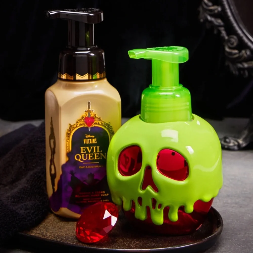 Bath & Body Works Disney Evil Queen Skull Gentle Foaming Hand Soap Dispenser